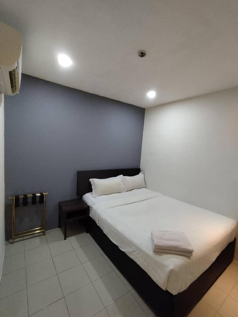 Miju Hotel Kota Damasara Near Strand Mall Petaling Jaya Exterior foto